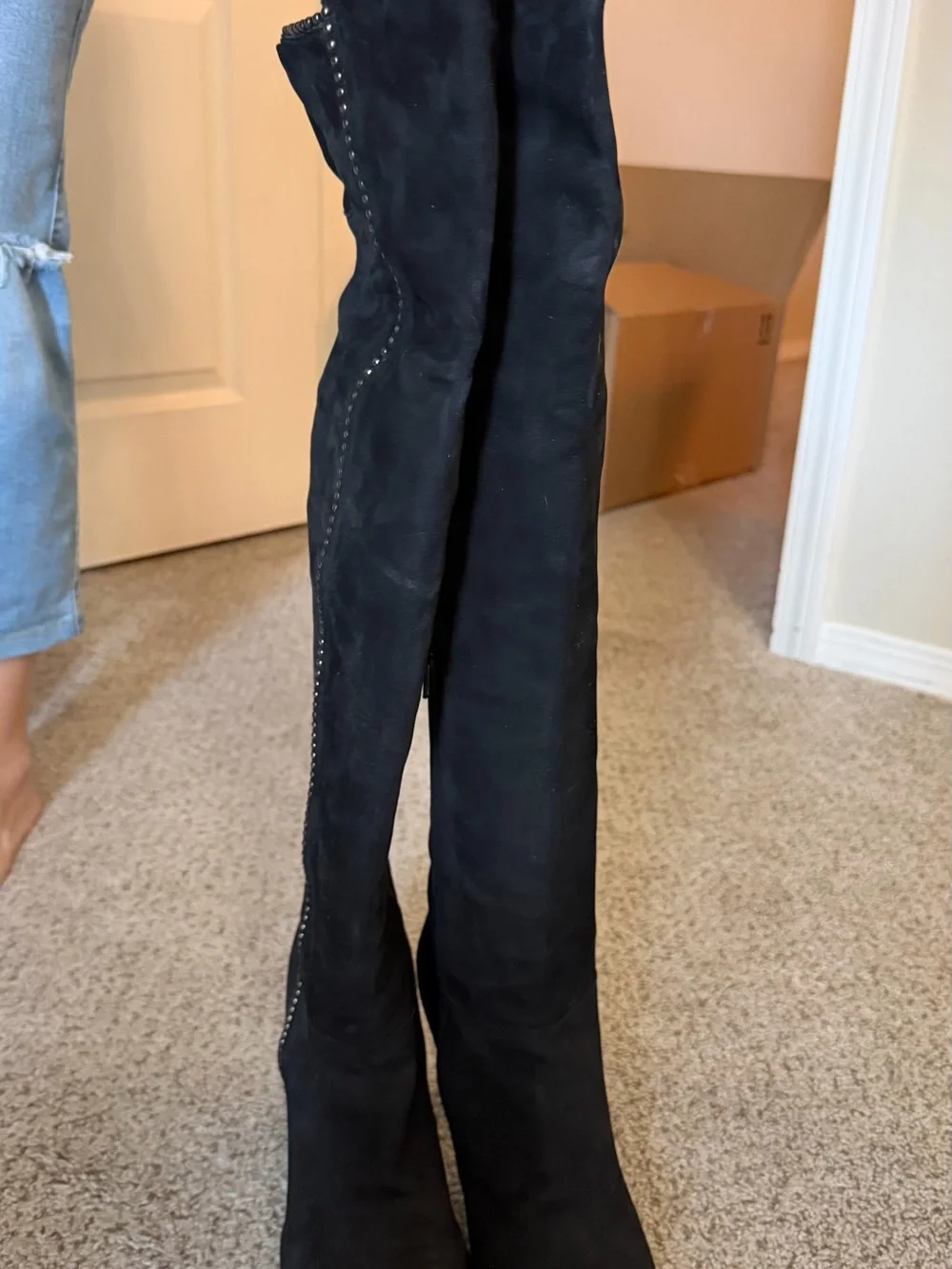 Black Women's Knee-High Block Heel Boots